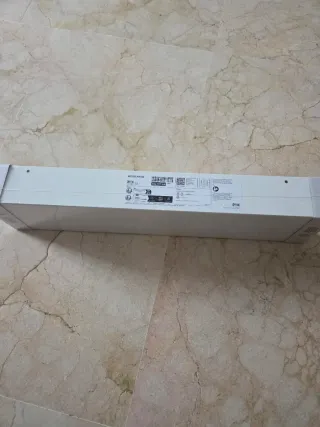 Estantes para cuadros IKEA blancas. SIN ABRIR