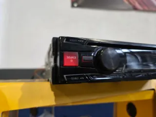 Alpine CDE-180RR USB INCLUYE CABLE PARA CONECTARLA