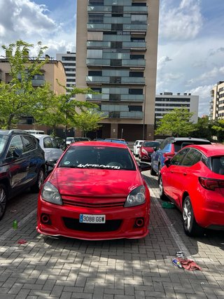 Opel astra GTC