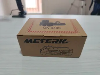 Batería METERIK 20V 2.0AH Lithium, para maquinaria