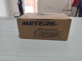 Batería METERIK 20V 2.0AH Lithium, para maquinaria