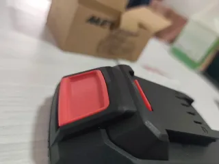 Batería METERIK 20V 2.0AH Lithium, para maquinaria