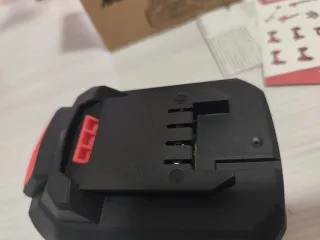 Batería METERIK 20V 2.0AH Lithium, para maquinaria