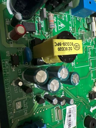 Placa Base Aire Acondicionado GRJ560-A