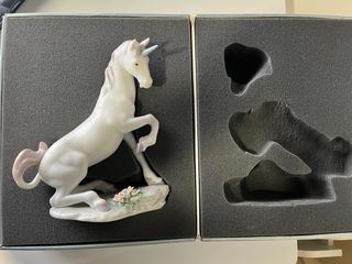 Figura Lladro Unicornio Blanco.