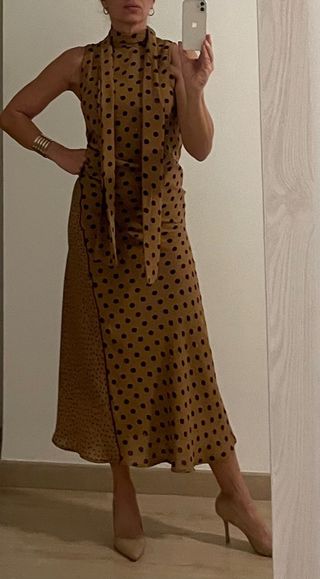 Vestido midi lunares marrón y negro