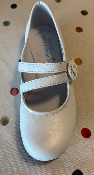 Zapatos niña Angelitos piel blancos