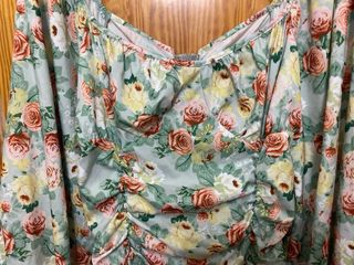 Vestido floral manga larga