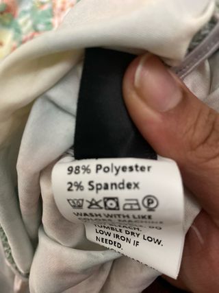 Vestido floral manga larga