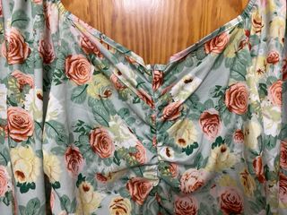 Vestido floral manga larga