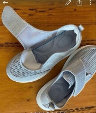 Calzado cómodo gris talla 39