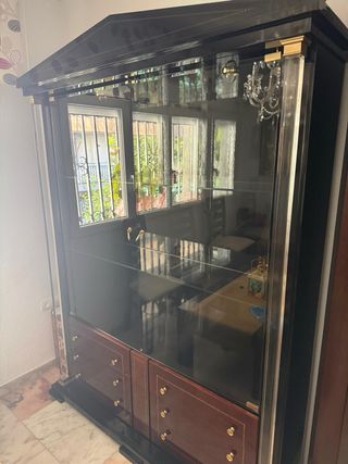 Vitrina de madera