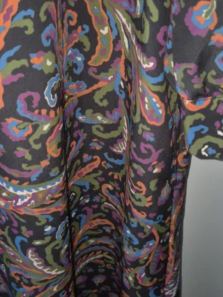 Vestido estampado paisley