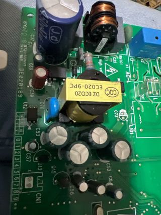 Placa Base Aire Acondicionado GRJ560-A