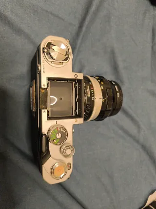 Nikon F2 AS (DP-12) + Nikkor 24mm f/2.8