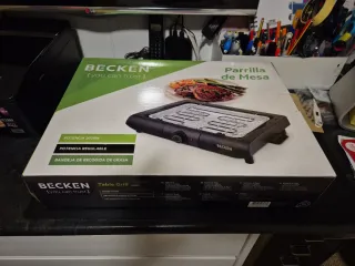 Parrilla Eléctrica Mesa Negra y Plateada