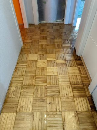 Parquet de madera acuchillado