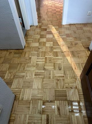Parquet de madera acuchillado