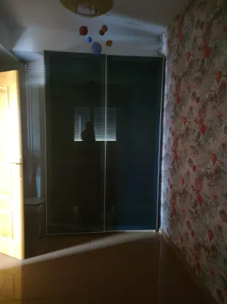 Armario 2 cuerpos cristal y metal