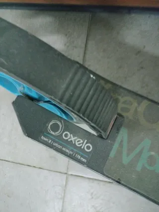 Patinete infantil azul y negro