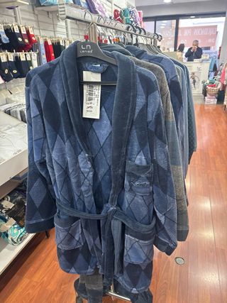 LIQUIDACIÓN POR JUBILACIÓN - Lencería/ ropa bebé