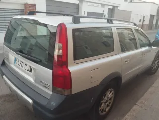 Volvo XC70 2003