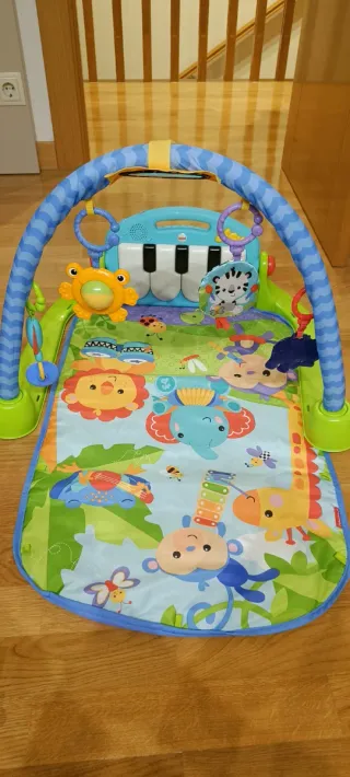 Gimnasio Piano Fisher-Price Pataditas