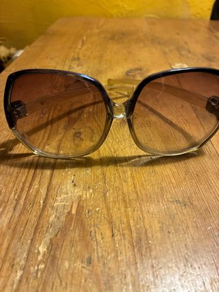 Gafas de sol antiguas