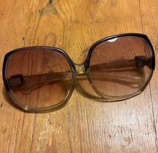 Gafas de sol antiguas