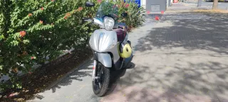 Piaggio Beverly 350 Sport Touring ABS
