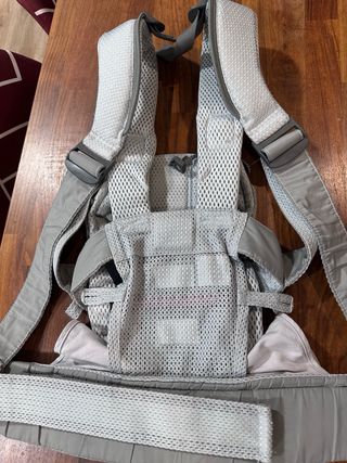 Mochila Portabebés Babybjorn Gris One Air con caja