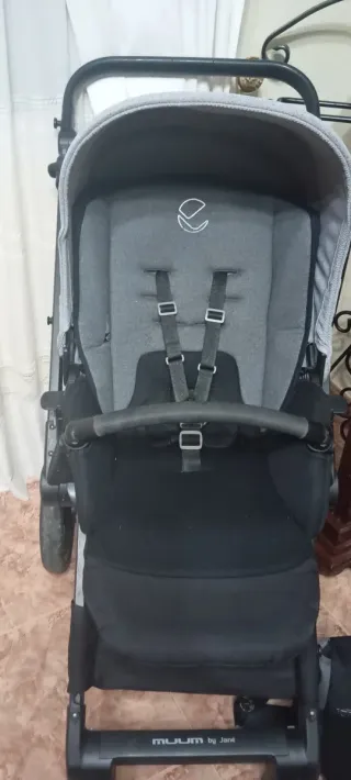 Carro Jane Muum + Capazo y Accesorios