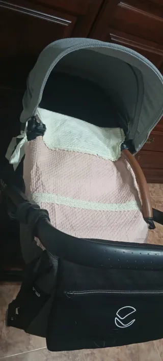 Carro Jane Muum + Capazo y Accesorios