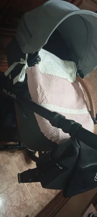 Carro Jane Muum + Capazo y Accesorios