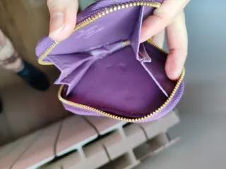 Monedero Corazón Louis Vuitton Púrpura