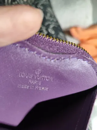 Monedero Corazón Louis Vuitton Púrpura