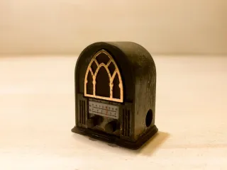 Lote 9 sacapuntas antiguos bronce