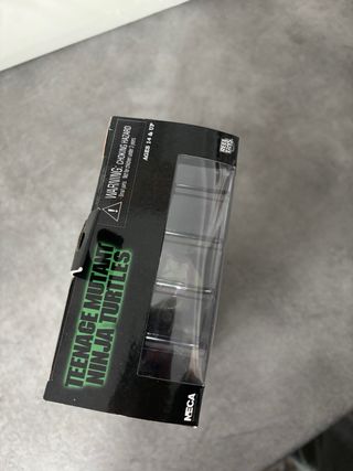 Tortuga Ninja Donatello NECA