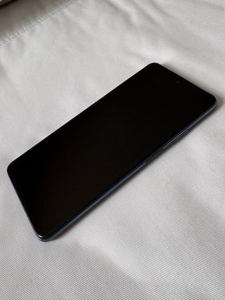 Xiaomi 10T Lite 5G  Muy cuidado,impecable 5 fundas