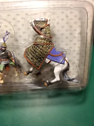 Figura Caballero de Plomo con Caballo