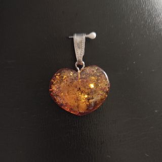 Colgante Corazón Imitación Ámbar