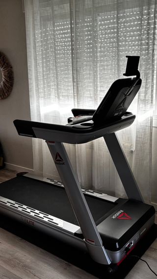 Cinta Reebok Sublite 8.0 Multimedia