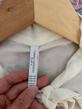 Blusa Zara volantes lazo cuello