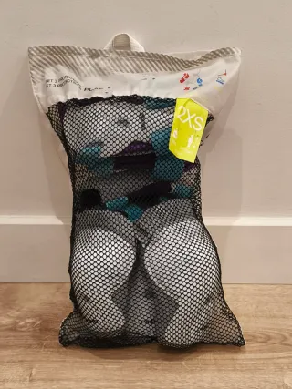 Patines en línea + protectores + bolsa