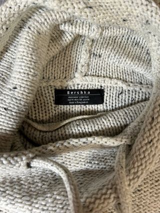 Jersey Bershka cuello alto