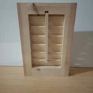 Ventanas y librillos de madera