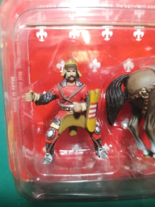 Figura Caballero y Caballo Plomo