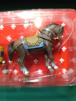 Figura Caballero y Caballo Plomo
