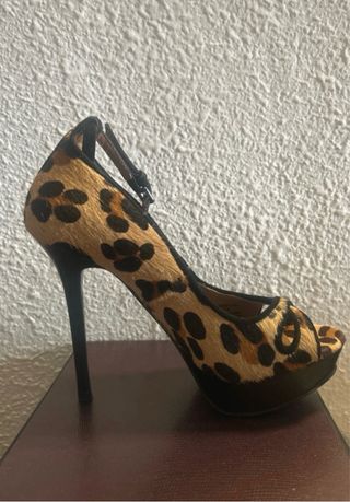 Zapatos tacón pelo animal print Zara
