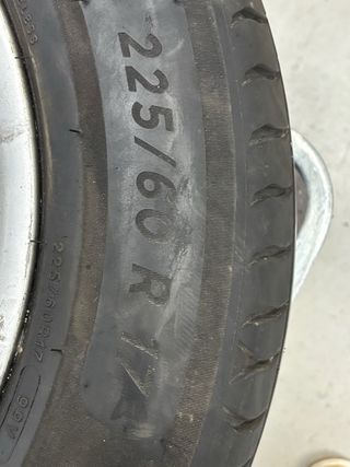 Llanta Kia Sportage 2016